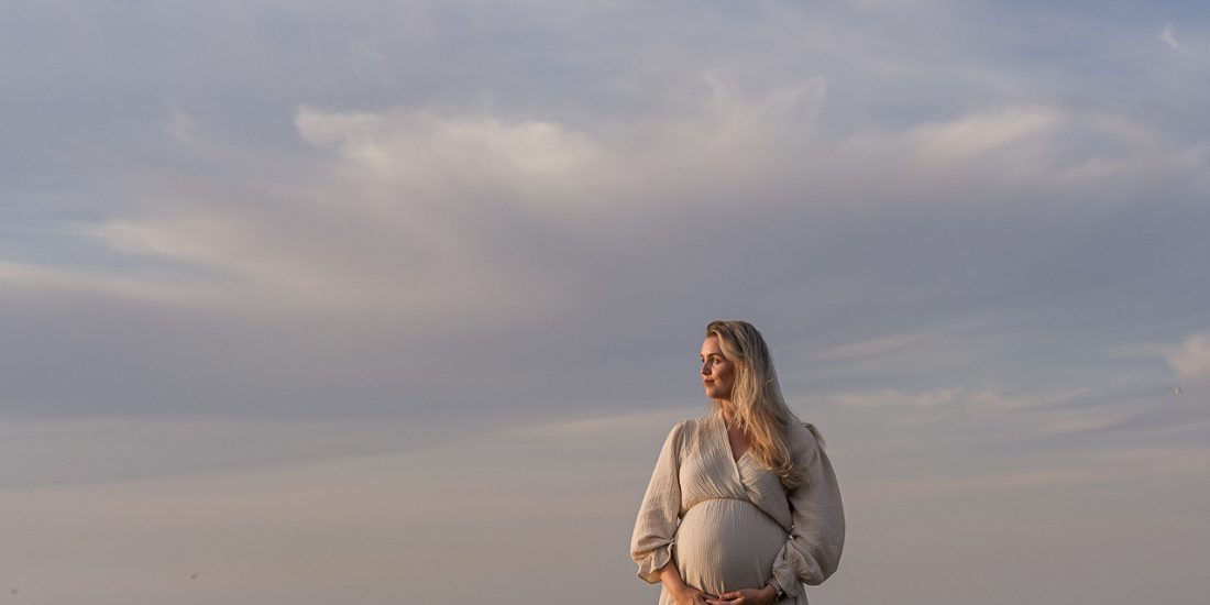 Zwangerschaps fotoshoot Noordwijk, Zuid-Holland regio Leiden