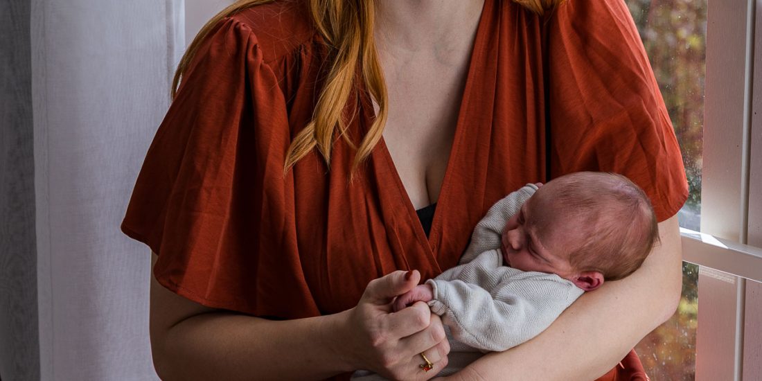 Newborn fotoshoot aan huis in Den Haag
