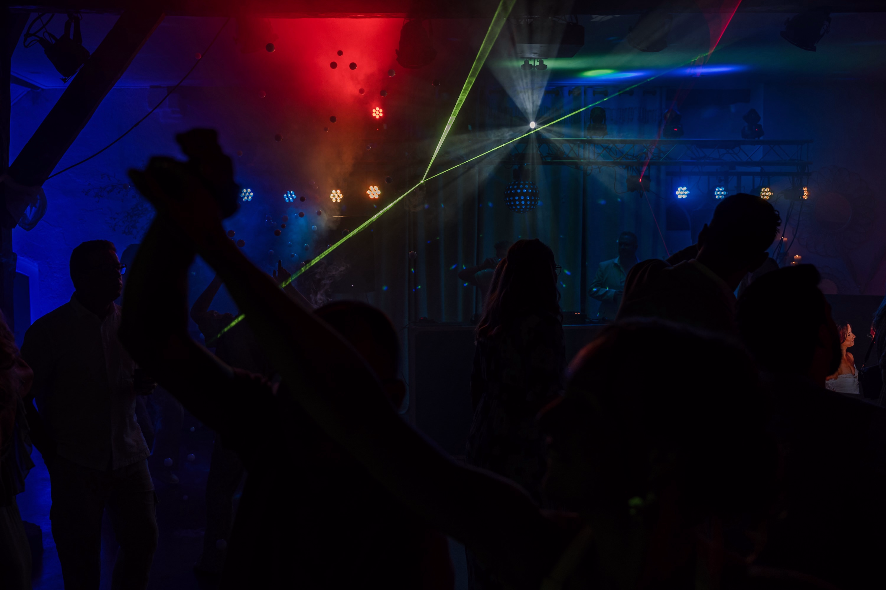 Evenementen fotografie - Feest met DJ en lichten